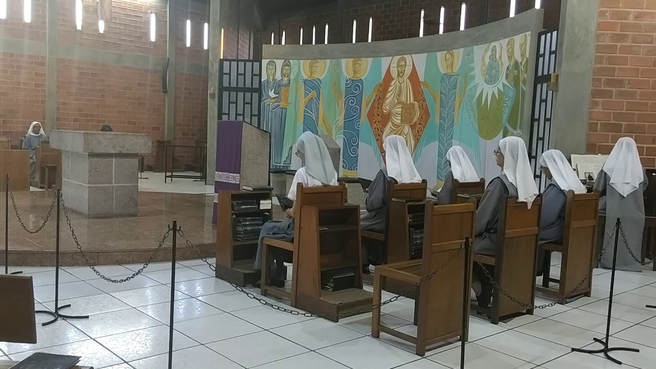 Vésperas no Mosteiro