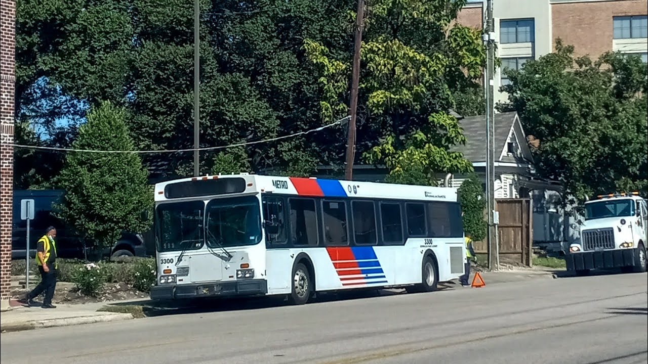 SPECIAL | Houston Tx, Houston Metro Buses In Action With A Treat..