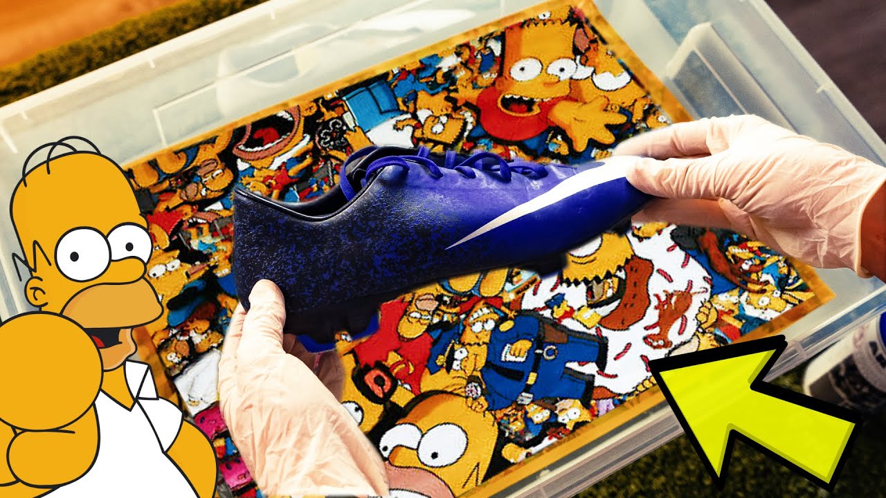 Hydro Dipping SIMPSONS CR7 Fußballschuh