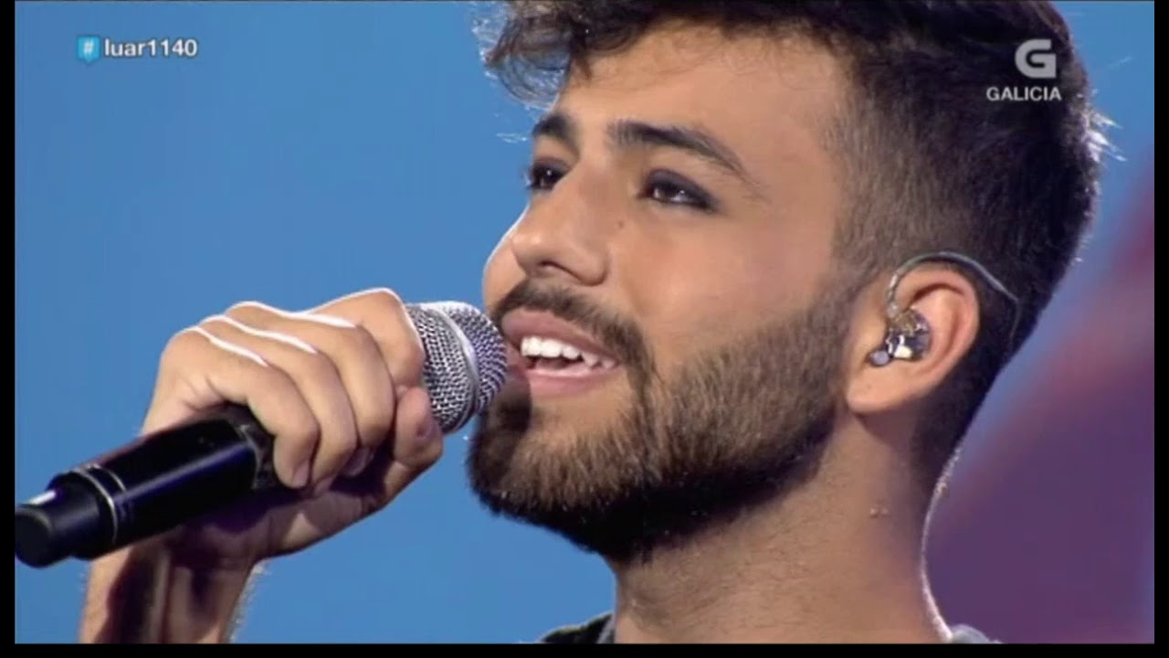 Agoney en el programa Luar de TVG