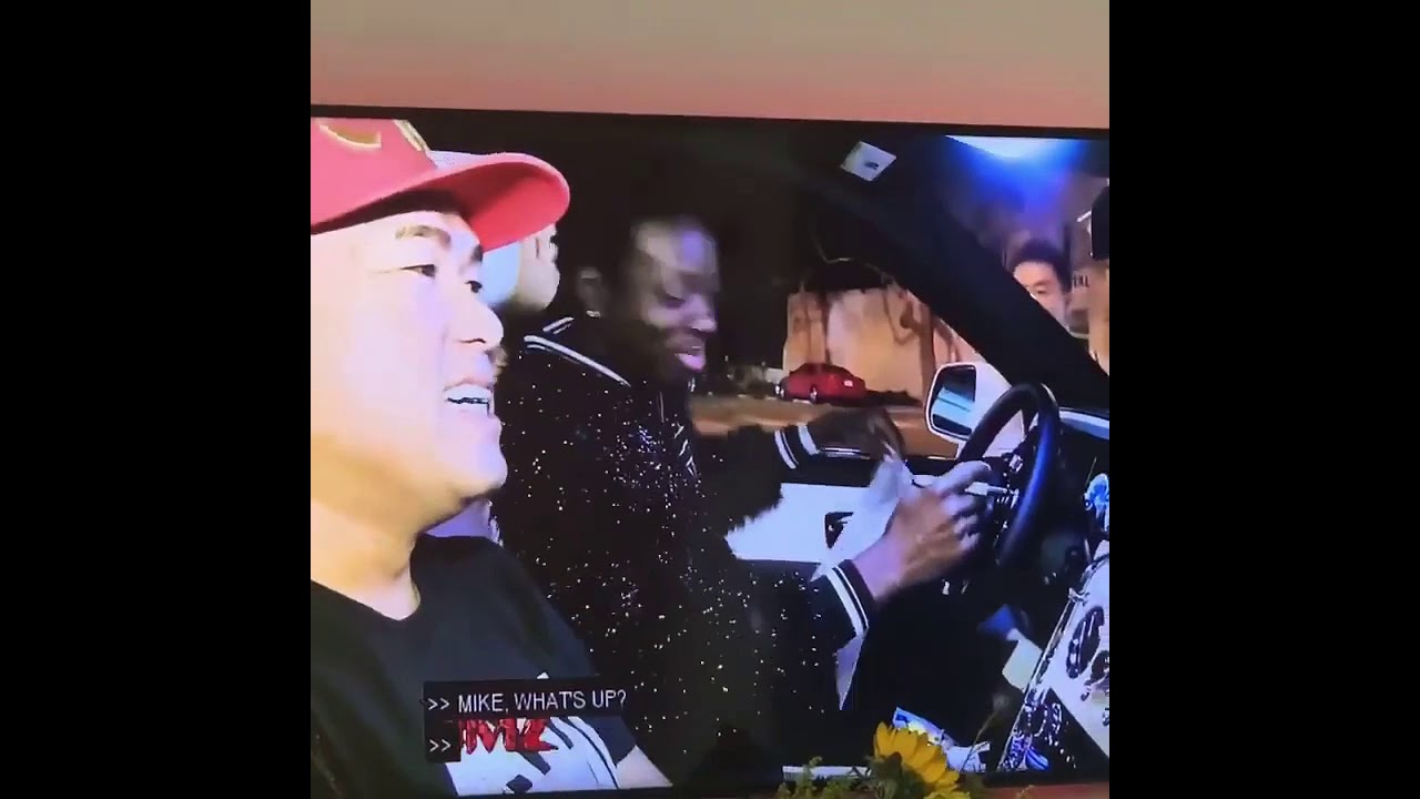 TMZ CAMERA MAN ASKING FOR OUTFIT ADVICE FROM MICHAEL BLACKSON!