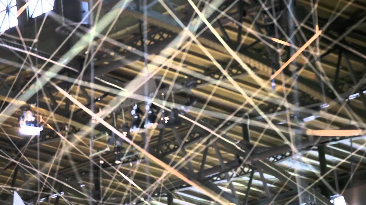 Tableau: Ann Hamilton, 'the event of a thread'