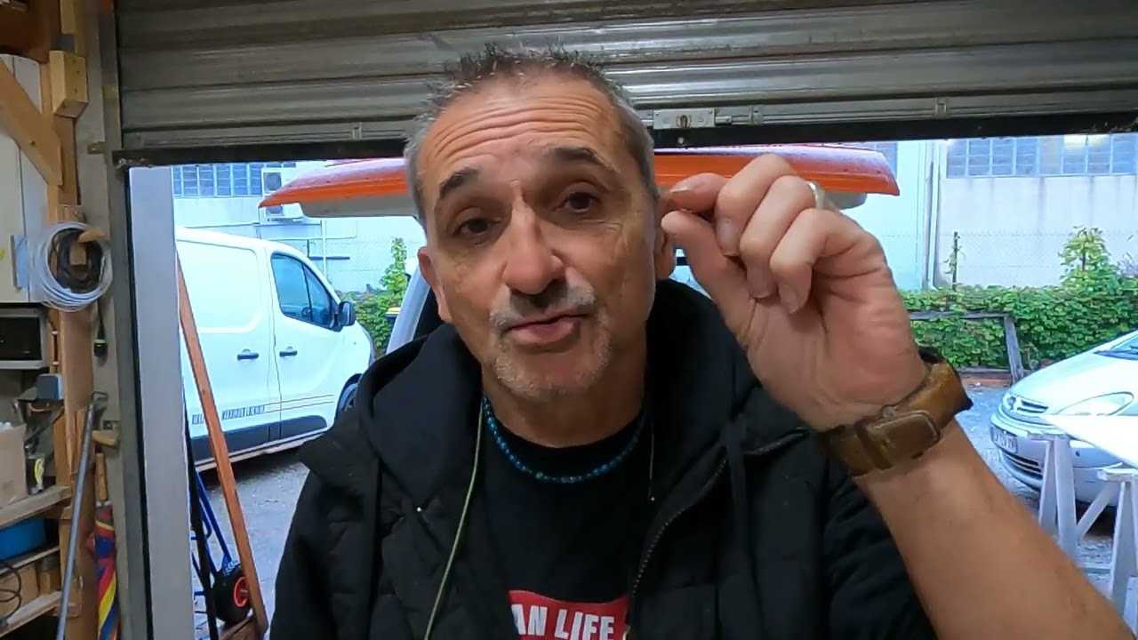 # 22 De la moquette au vaigrage+ une petite surprise/ Van Life