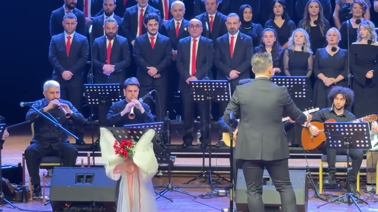 Selçuk Ünal THM Korosu Deniz Üstü Köpürür Buğra Kutbay