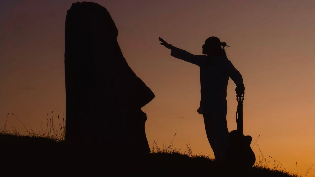 Moai Official Video Clíp
