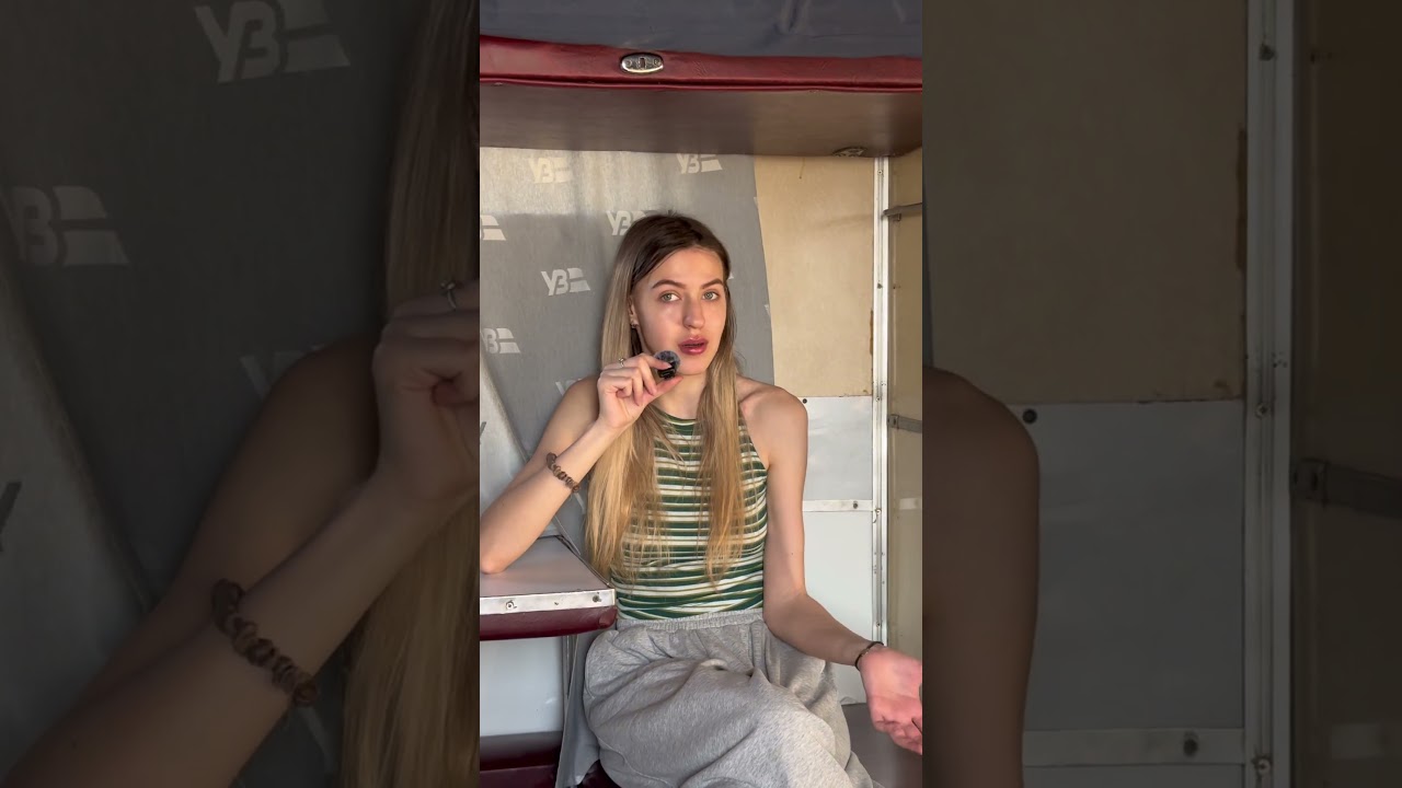 Придумую хуки як можу😂 інста: @ann___uta #ann_varakuta #аняваракута