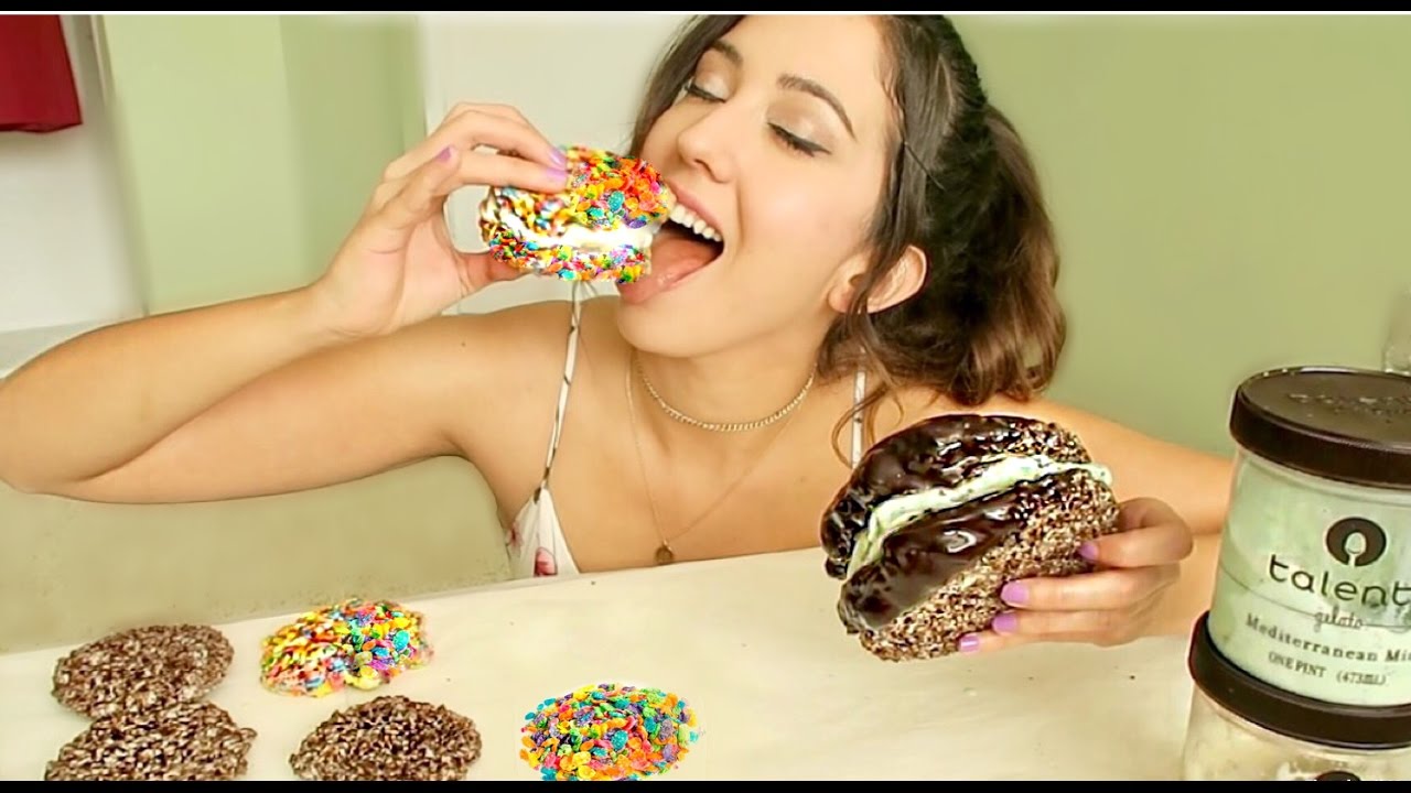 CHOCOLATE DIPPED CEREAL ICE CREAM SANDWICHES! DIY + Mukbang | MEESH LA
