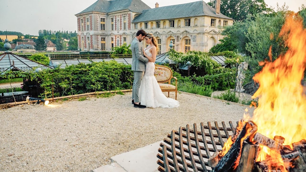Chateau De Vallery: Visit a Dreamy International Wedding Venue
