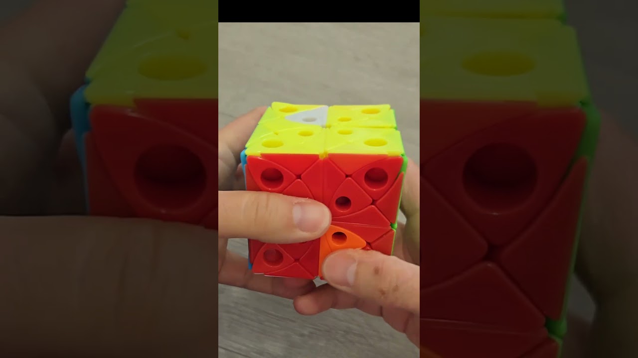 Wave pattern on the FangShi Morpho Helenor Octavia cube, 