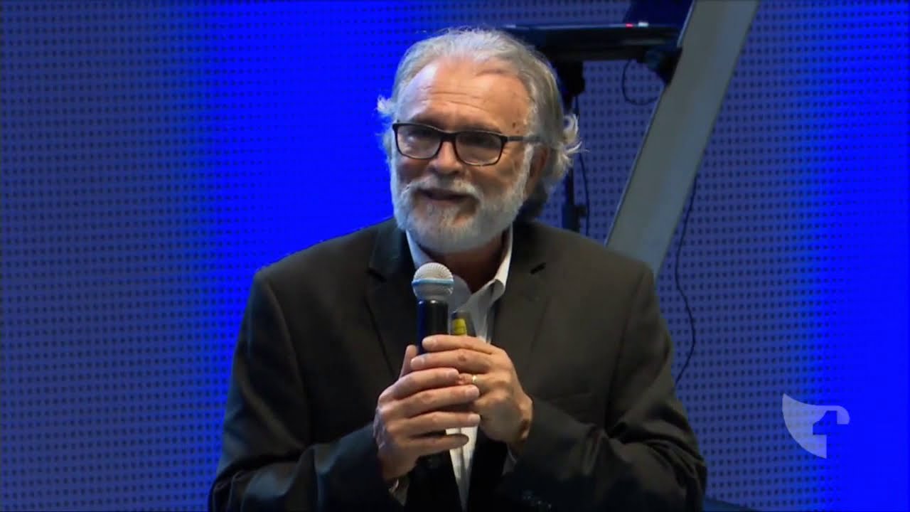 Pastor Estevam Fernandes - A Singularidade do Espírito Santo