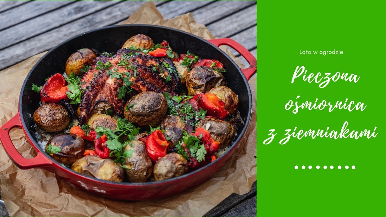 Pieczona ośmiornica z ziemniakami i papryką - kuchnia portugalska