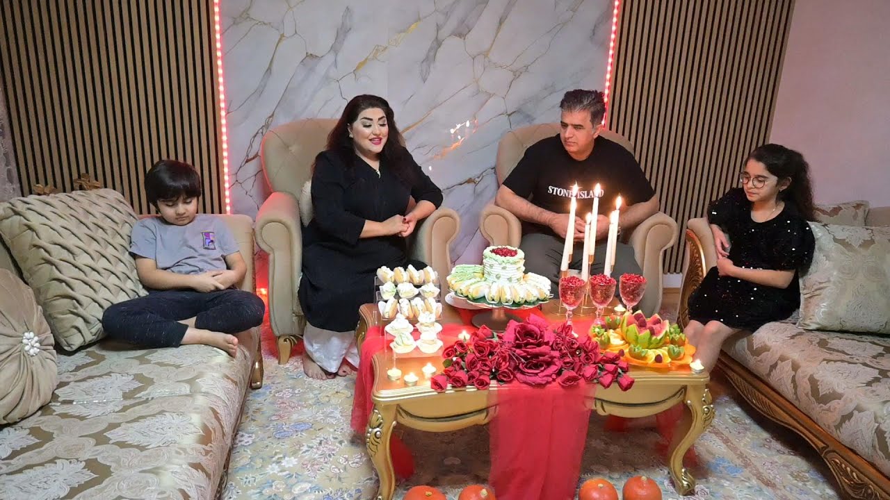 تجلیل از شب یلدا با ما  | یلدا مبارک | shabe yalda with us 🍓❤️
