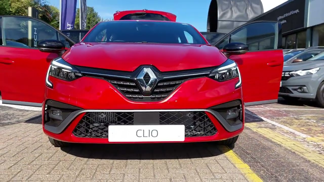 BRAND NEW RENAULT CLIO R.S.Line 90ps Petrol Manual in Flame RED @ Renault Croydon