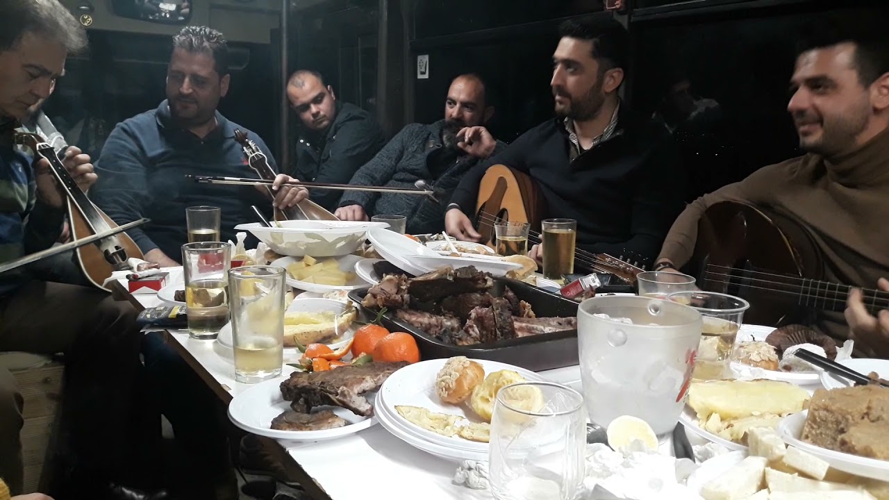 ΑΛΕΞΑΚΗΣ - ΣΑΡΙΔΑΚΗΣ ΣΤΟ ΛΕΩΦΟΡΕΙΟ