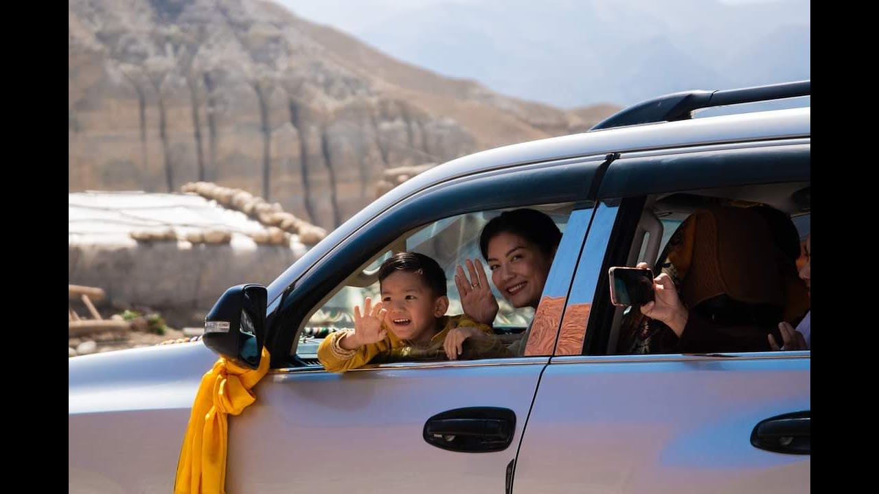 His Eminence Khondung Siddhant Vajra Rinpoche and Dagmo Sonam Palkyi reached at Tsarang 