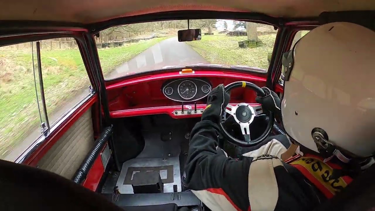Loton Park Hillclimb in a 1960 Austin Mini 26th Mar 2023