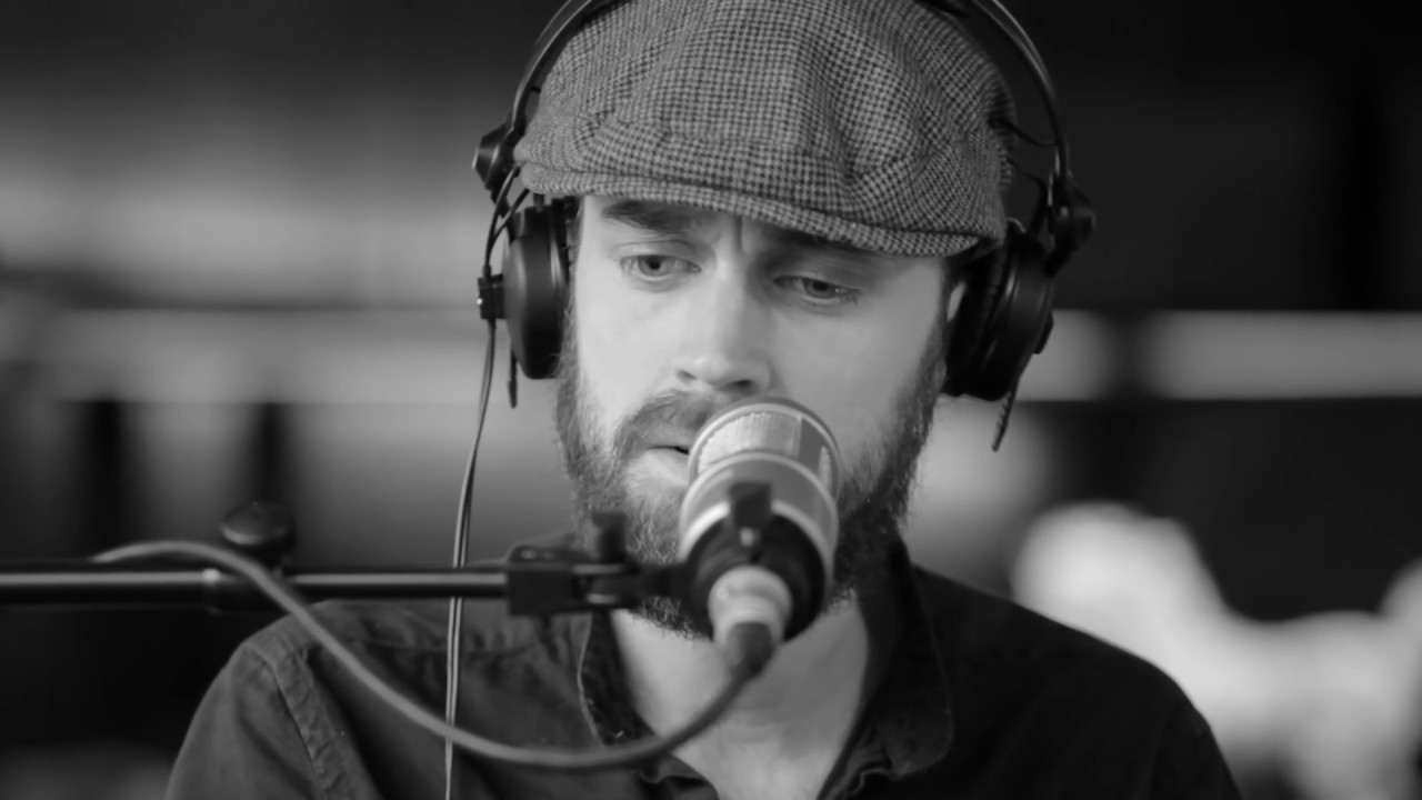 The Little Unsaid - Tumbling Snow - Live in Highgate Cemetery