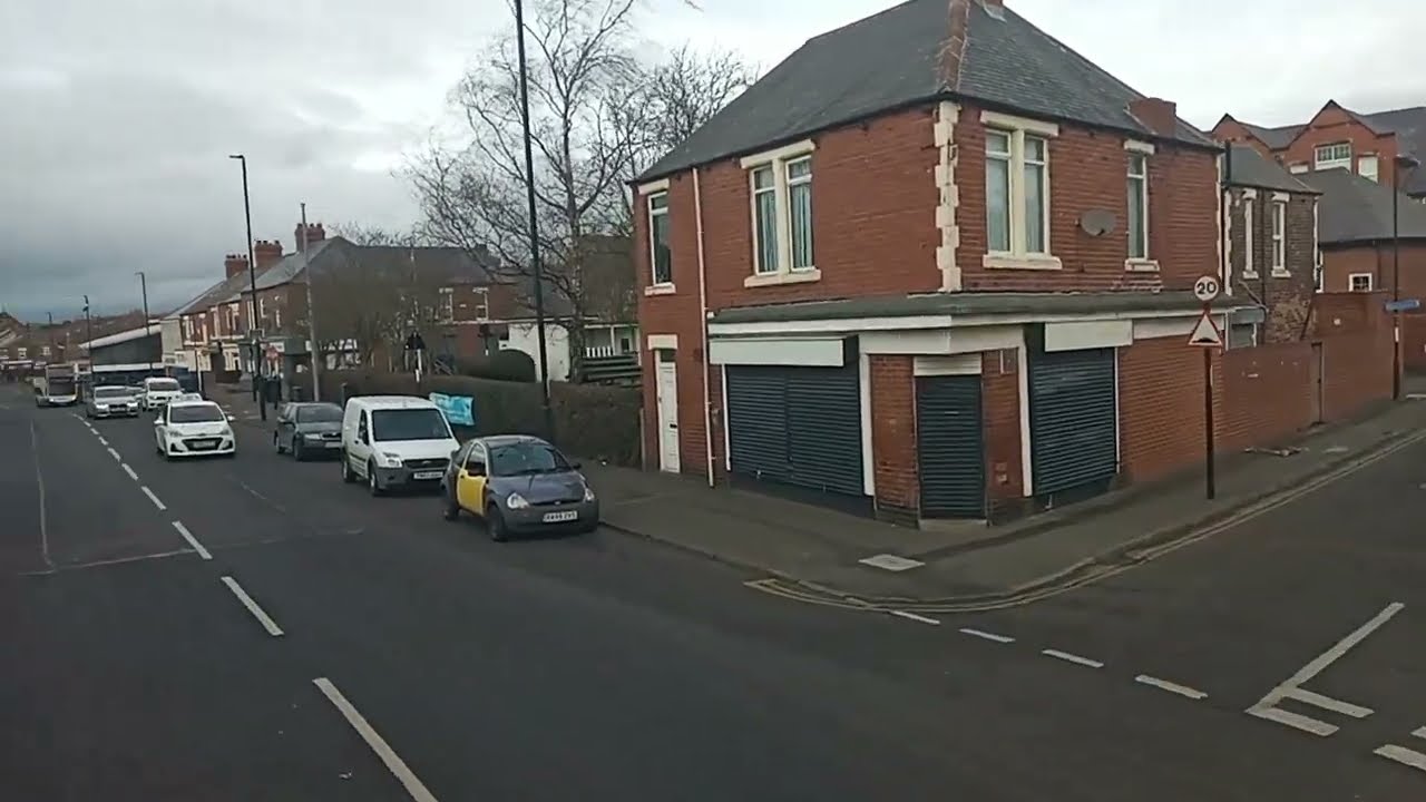stagecoach route 22 from Newcastle City centre to lemington asda via scotswood view, B&Q