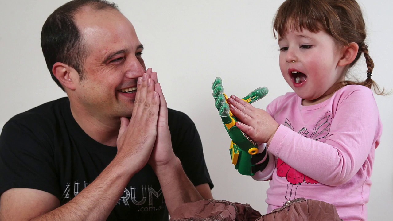 Startup Gippsland story - Mat Bowtell,  Free 3D Hands
