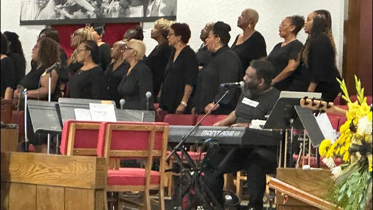 Walk in the Light- Concord Sanctuary Choir lead by Phillip Bryant