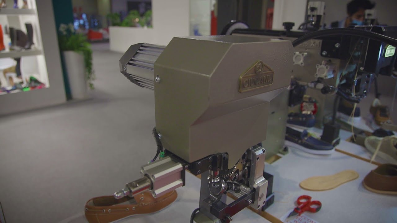 CIUCANI MOCASSINO MACHINERY