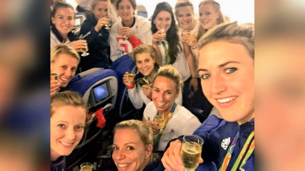 Jubilant crowds welcome returning heroes of Team GB