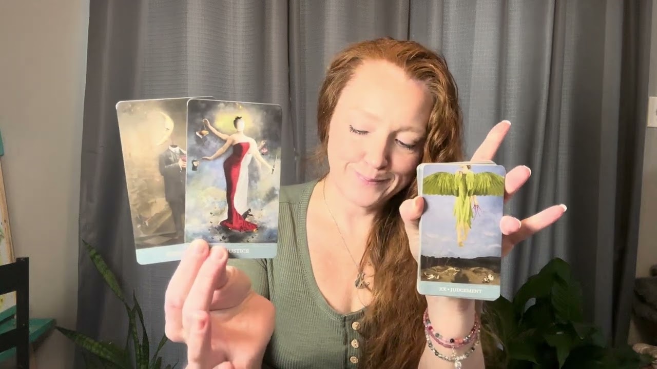 AQUARIUS - Be Careful Who You Trust! An IMPORTANT Message from Spirit