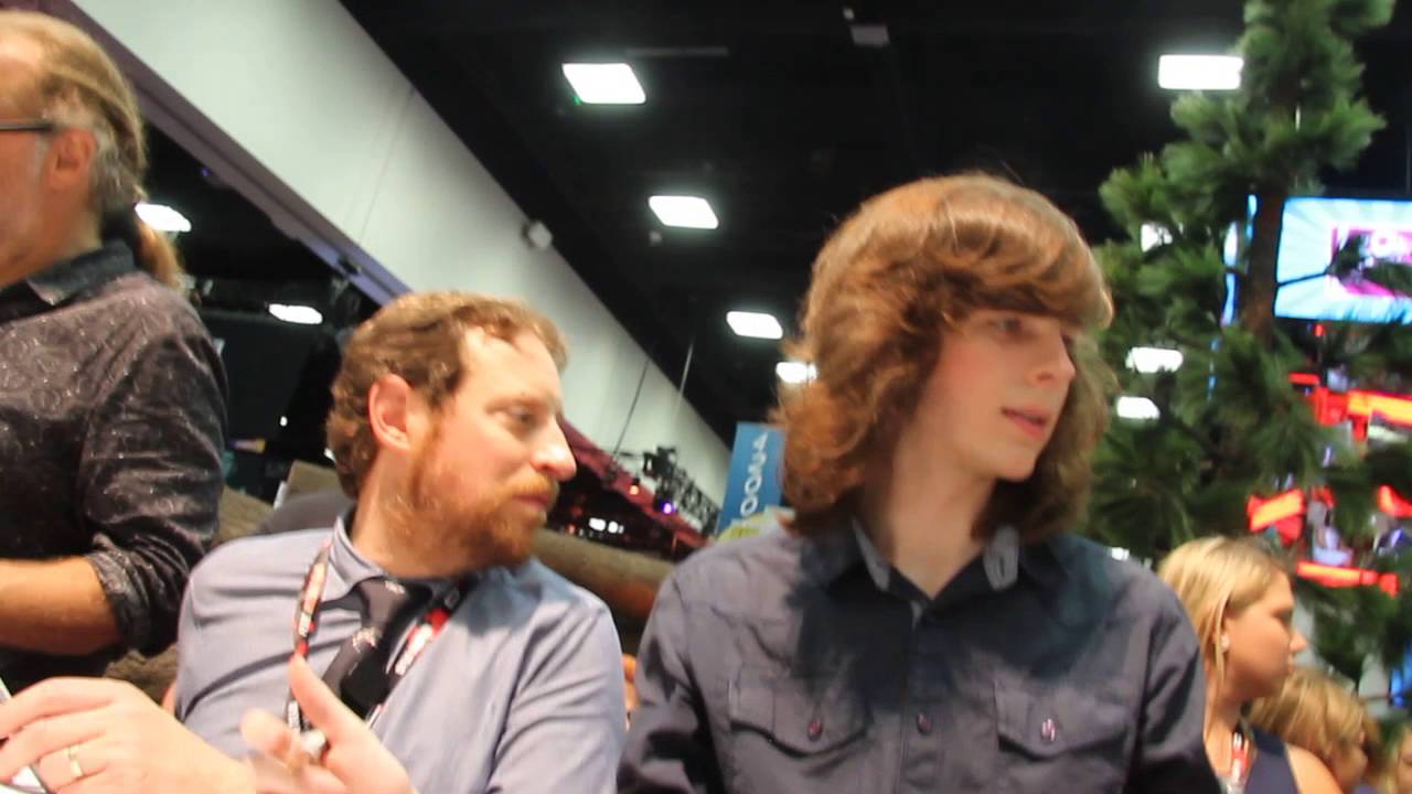 The Walking Dead Signing SDCC 2016