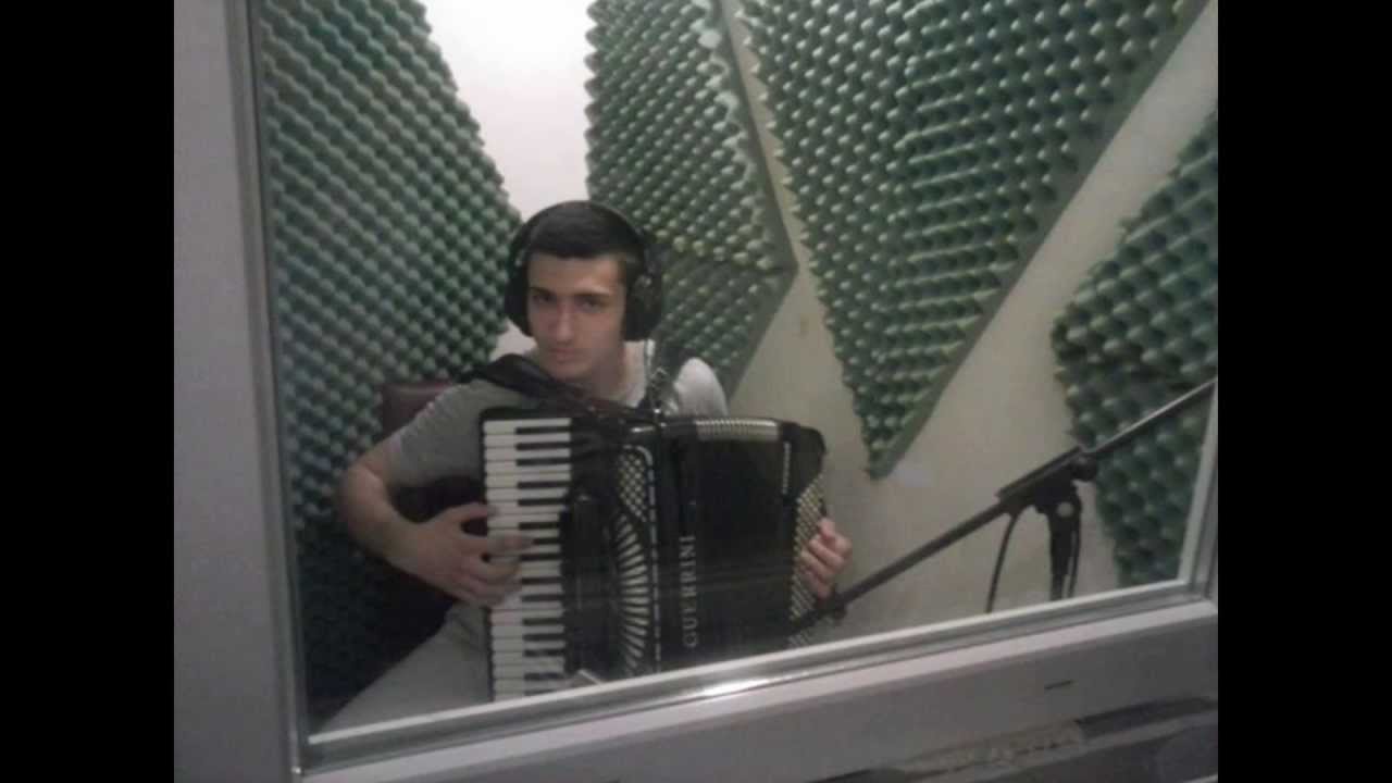 Ferus Mustafov i Mishel Trajkovski - Melek kolo