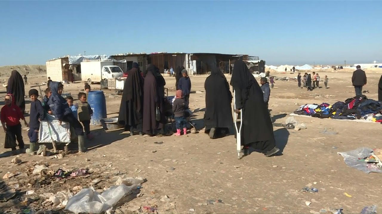 فرنسيات منسيات في مخيم الهول في سوريا | AFP