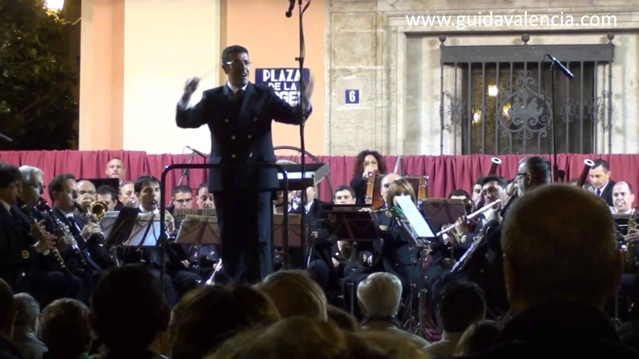 Himno de la Comunidad Valenciana. Banda Municipal de Valencia en honor de la Virgen 11-05-2013