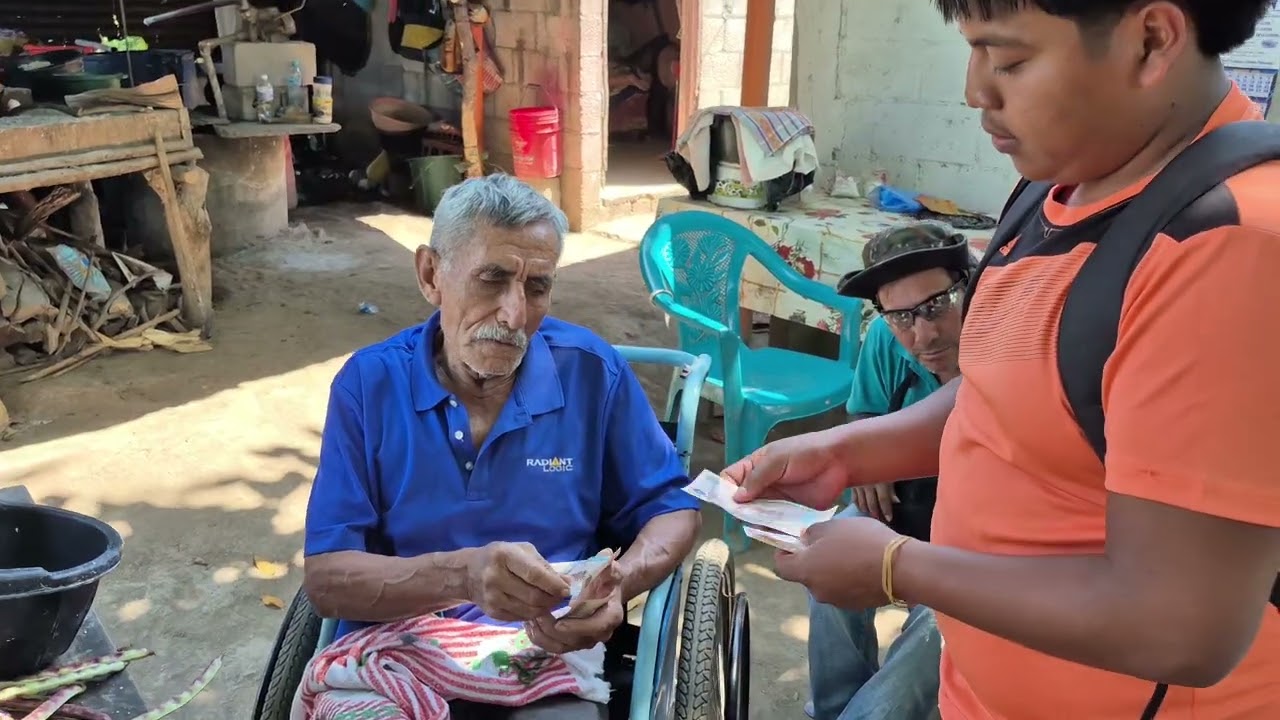 VISITAMOS al Abuelito CHICO del Charro el muy feliz🥳