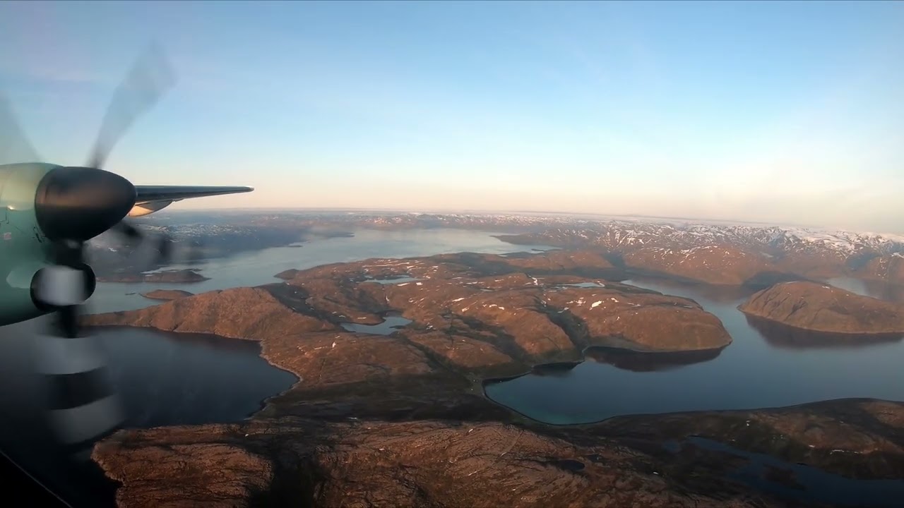 Wideroe WF977 Berlevag (BVG) - Hammerfest (HFT) - Tromso (TOS) Dash8-100