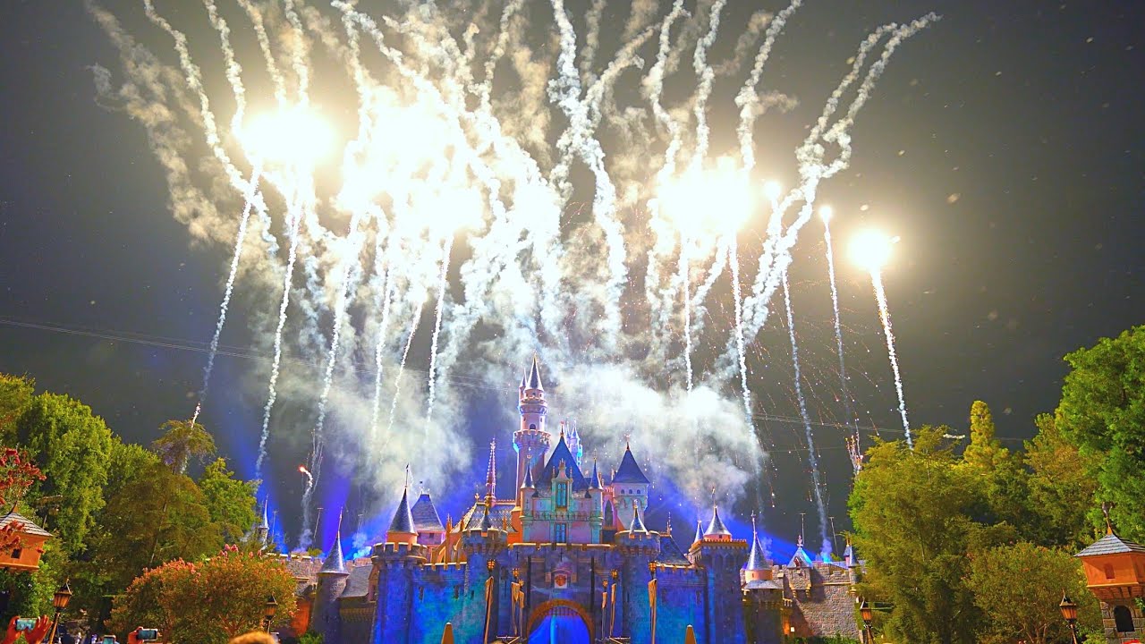 [4K Castle View] Disneyland Forever Fireworks Final Show 2022
