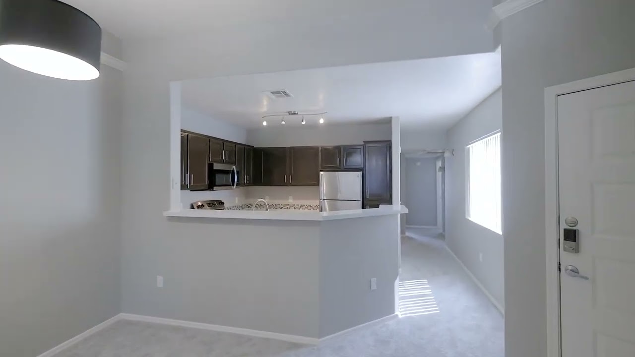 Carlyle Townhomes Phoenix AZ carlyletownhomes.com 2BD 2BA Apartment