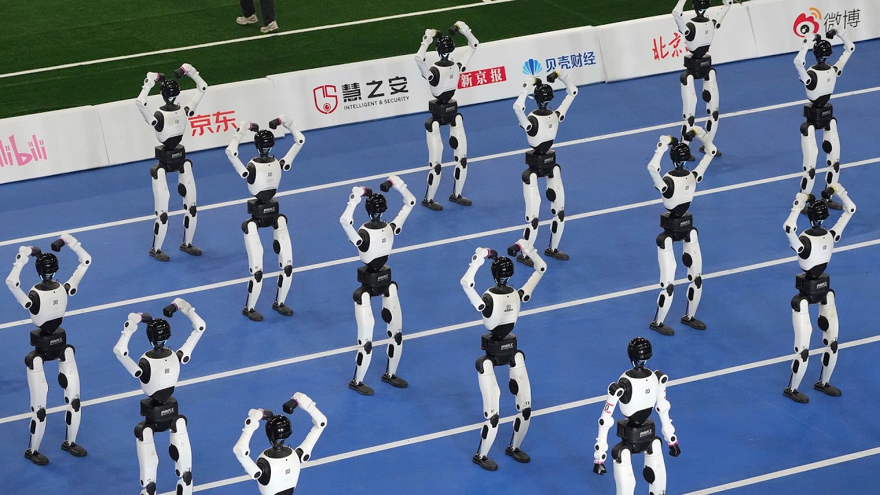 Humanoid robots put on a dance show at Robot Games