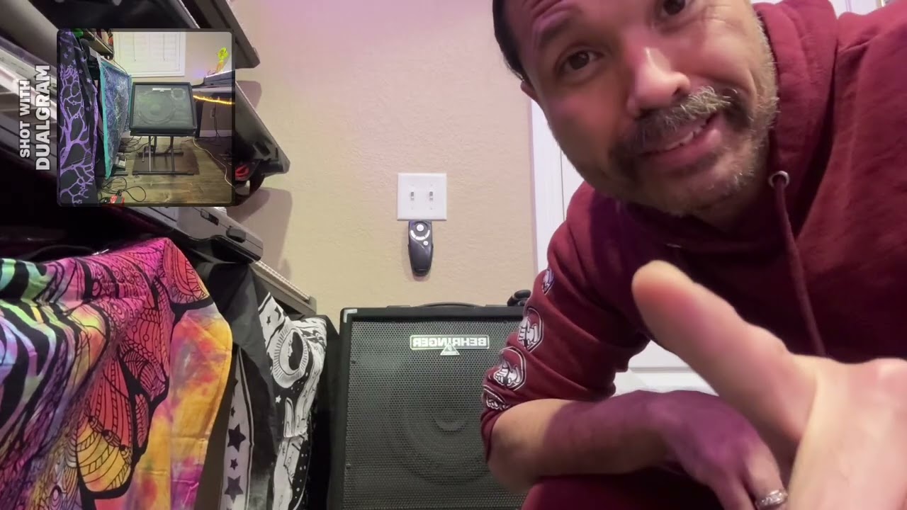 Keyboard amps vs Guitar amps and keyboard amp stand camparison