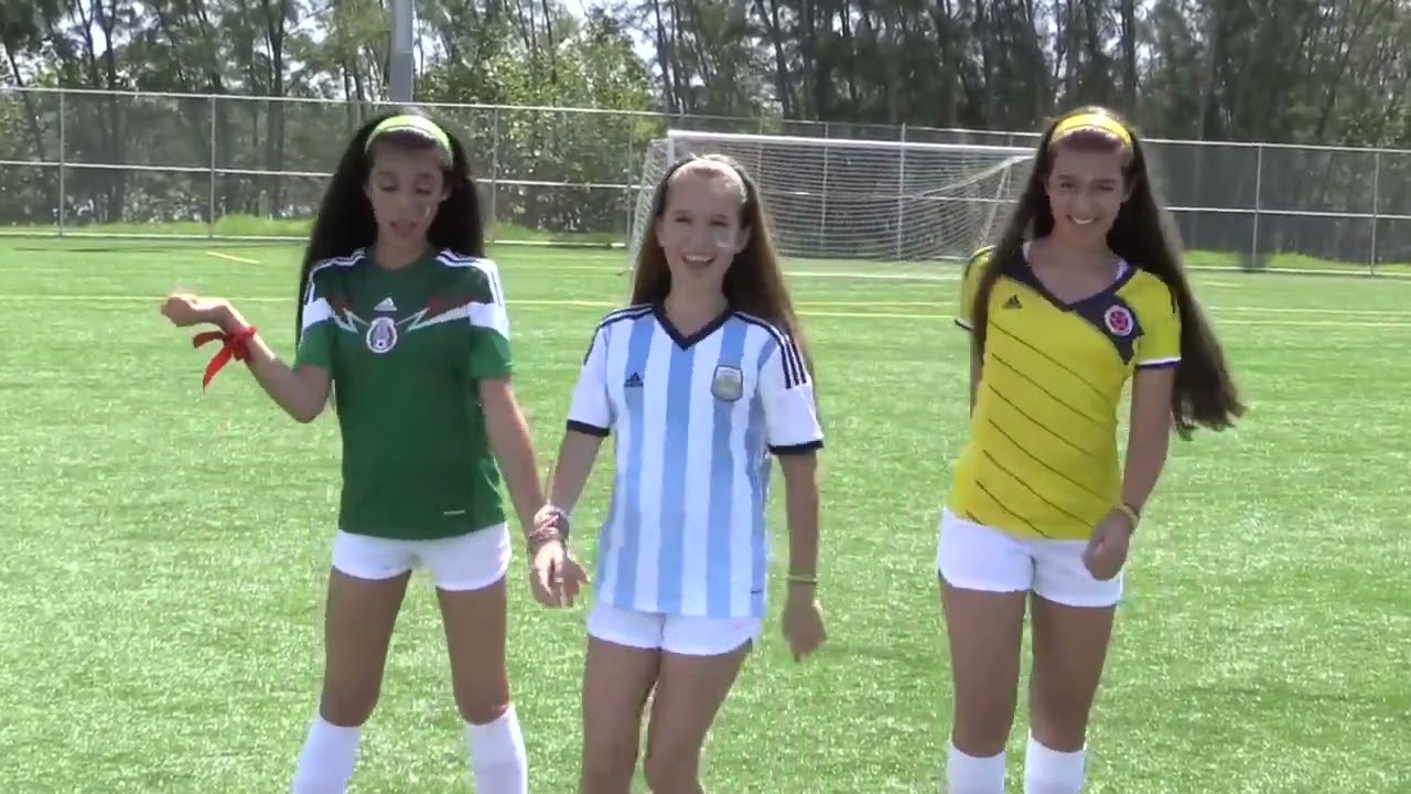 Give me 5 Cover of LA LA LA Brazil