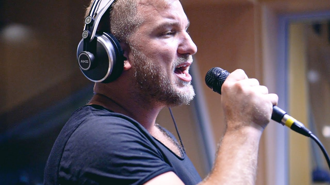 Luk&aacute;&scaron; Adamec - Tancuj mi (Expres Live)