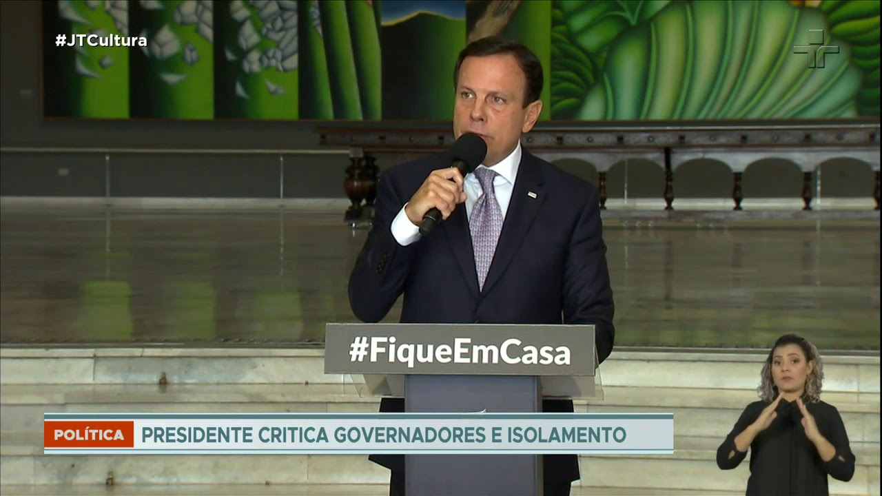 Bolsonaro amea&ccedil;a criar uma crise institucional