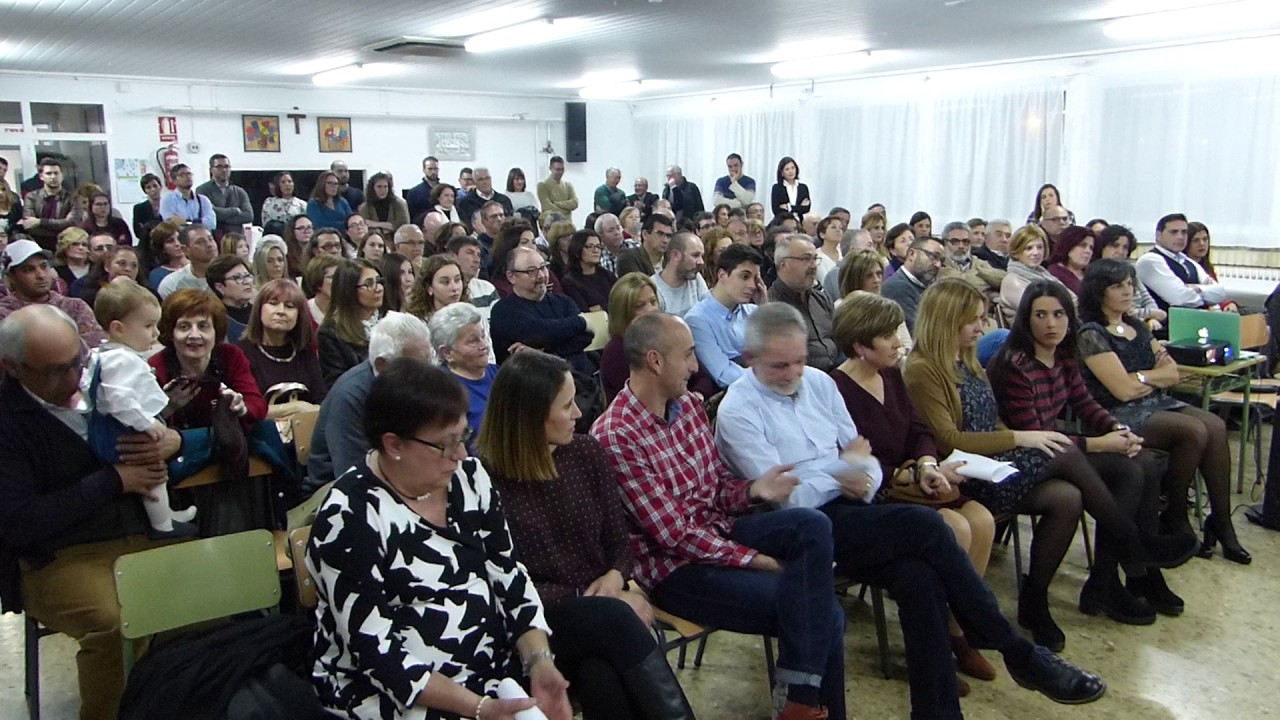 Homenaje escolar a Juan Sáez