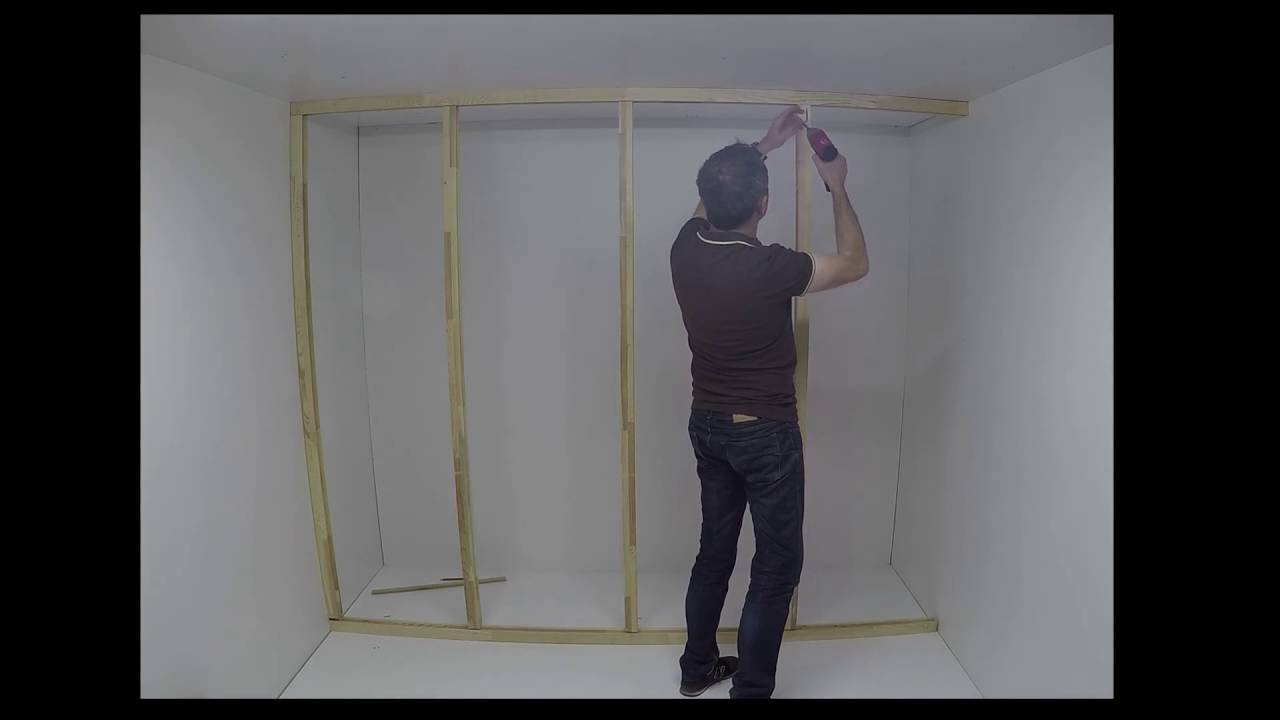 Montage d'une ossature bois pour cloison - Inno-Wood