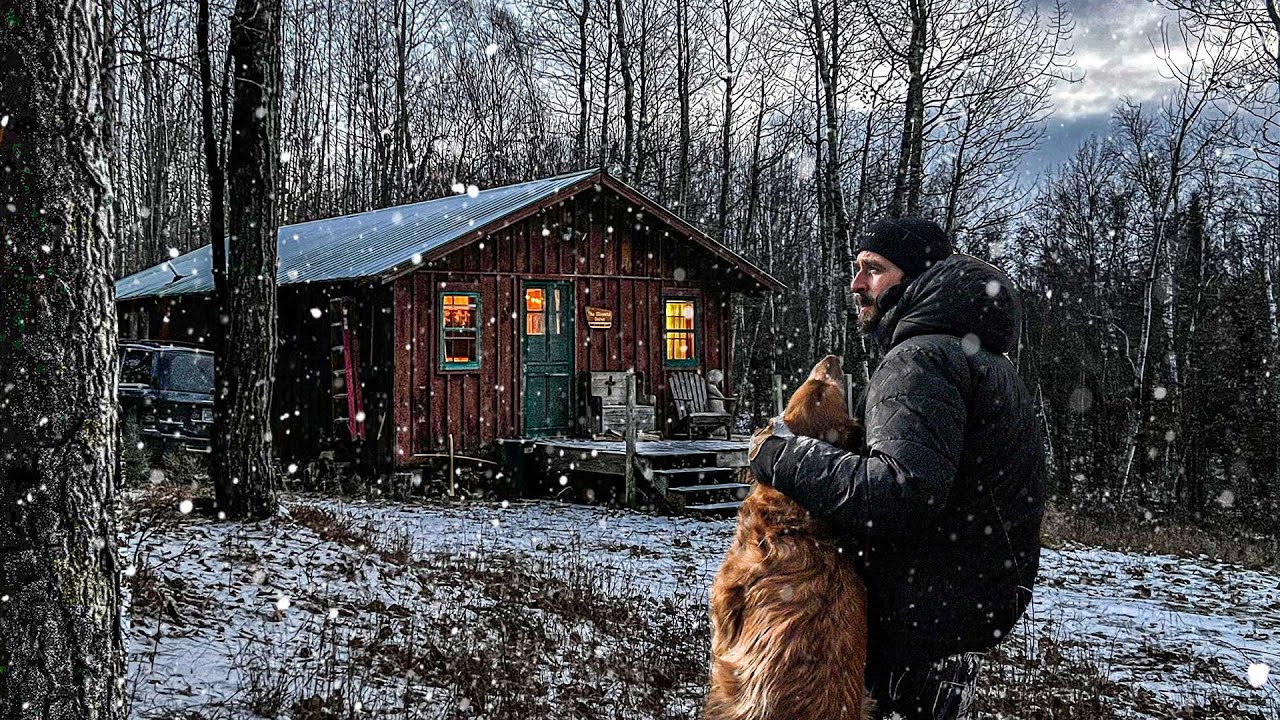 ESCAPING THE COLD IN A REMOTE CABIN with my Dog!