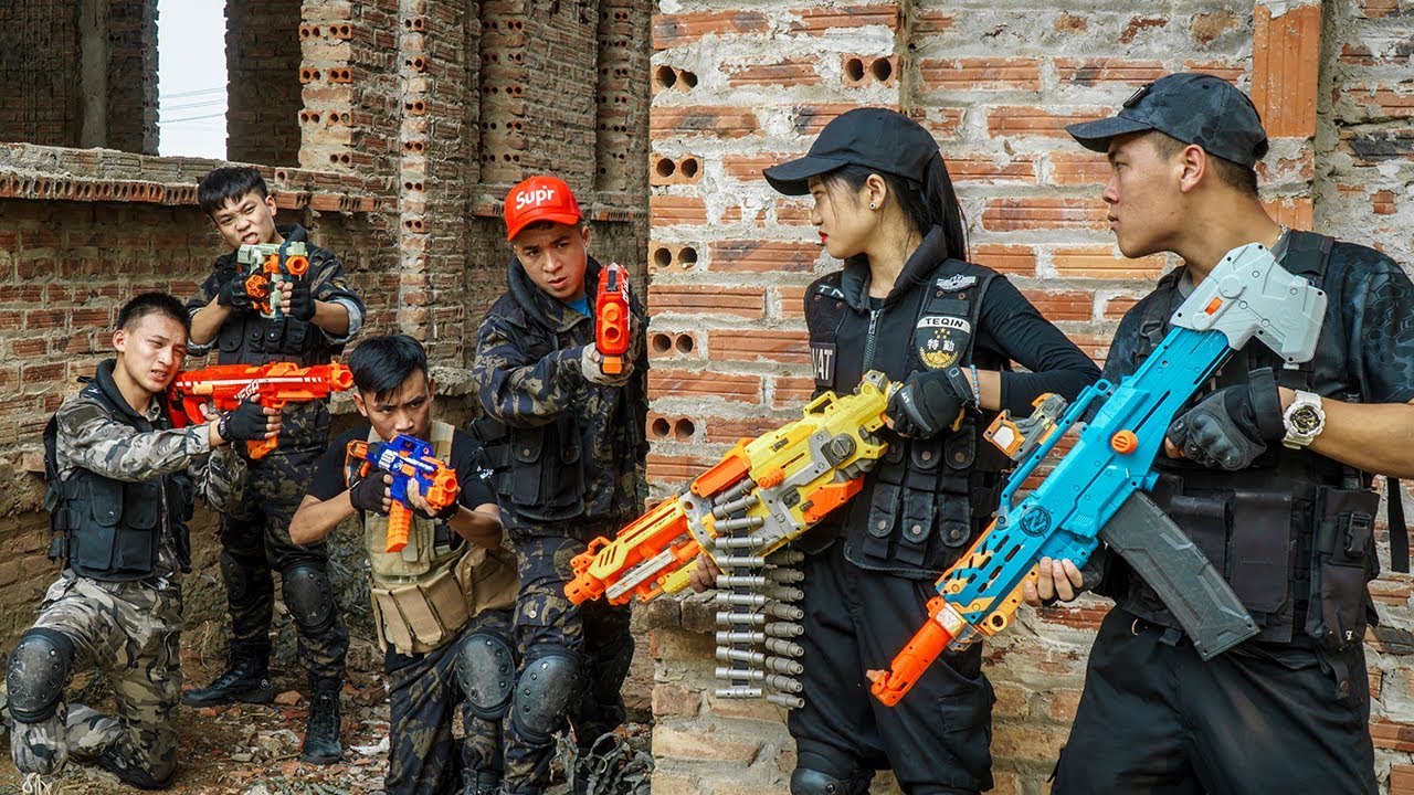 Banana TV : Special Warrior Ultimate Squad Skill Nerf Guns Fight High-tech Crime NERF WAR
