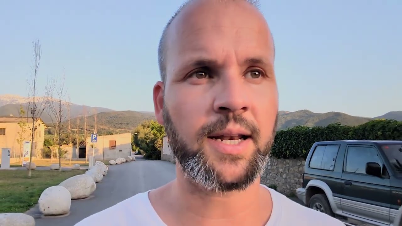 💥 Área de autocaravanas y parking de La Seu D'urgel-De camino a Andorra 💥💥