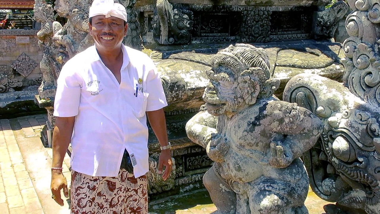 Batuan Temple. Bali