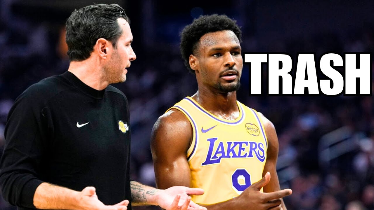 Бронни Джеймс все еще воняет