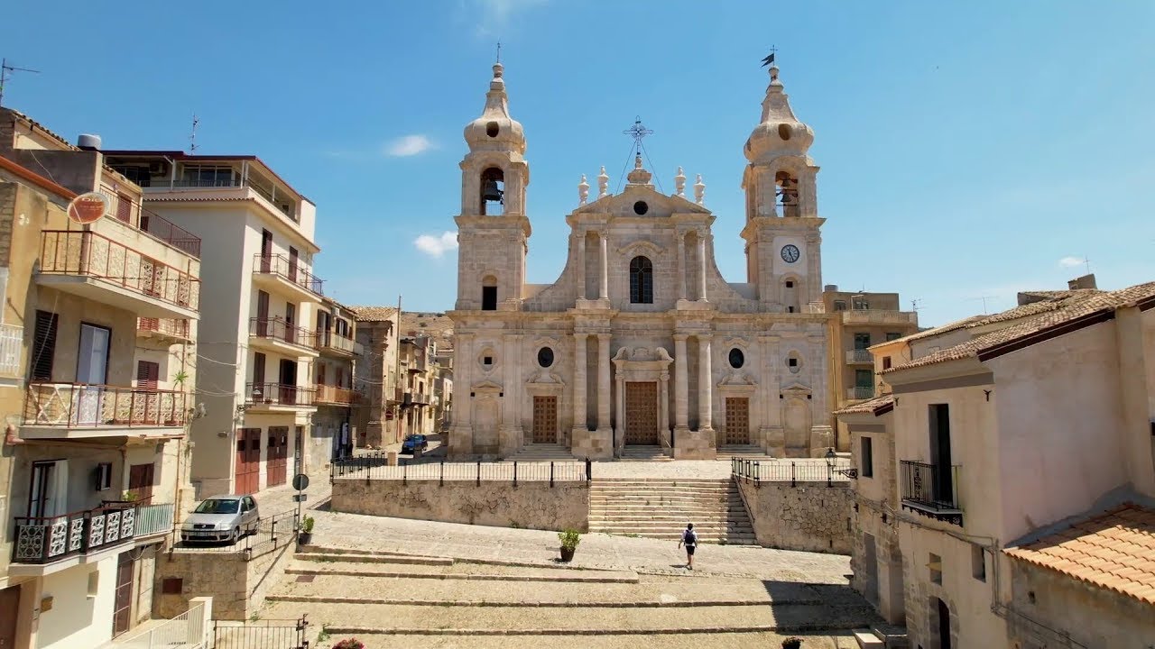 Chiesa Madre Palazzo Ducale Monastero Castello Palma di Montechiaro Gattopardo Tomasi Madonna Drone