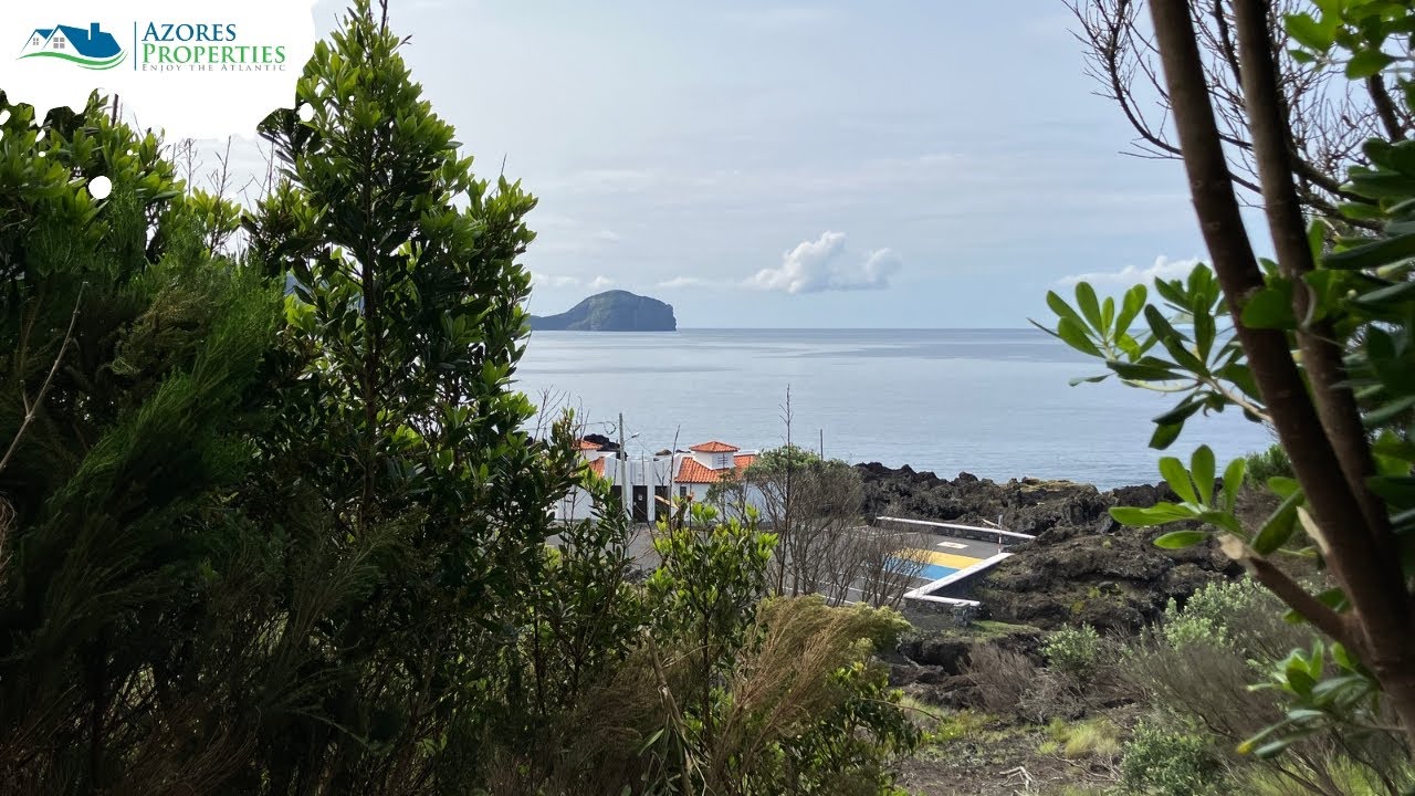 Building plot by the seaside, Faial island | Azores Properties