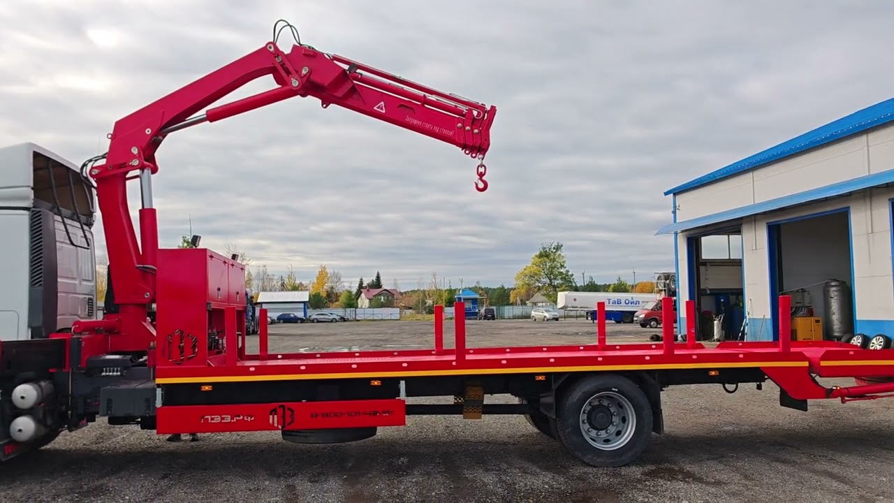 Эвакуатор с КМУ IVECO EUROCARGO 2018 года